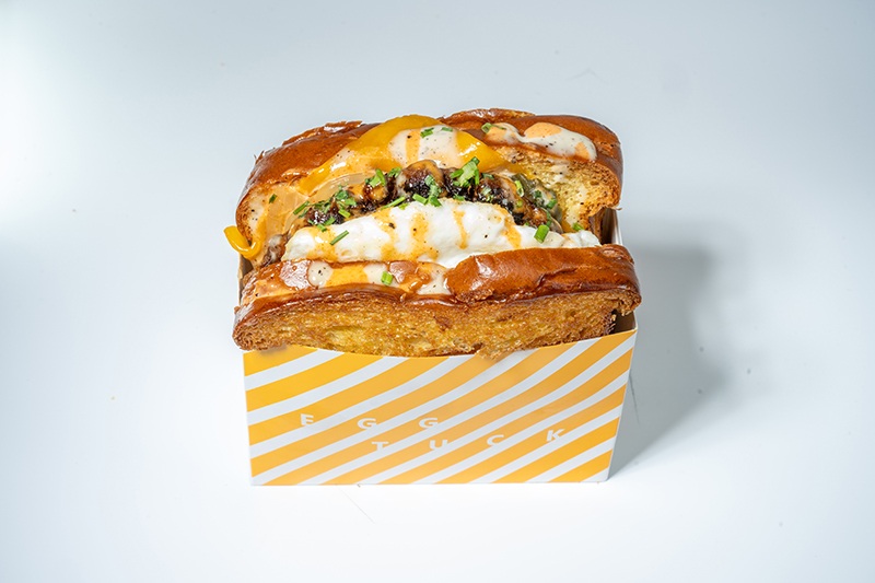 Spicy Royal Sandwiches